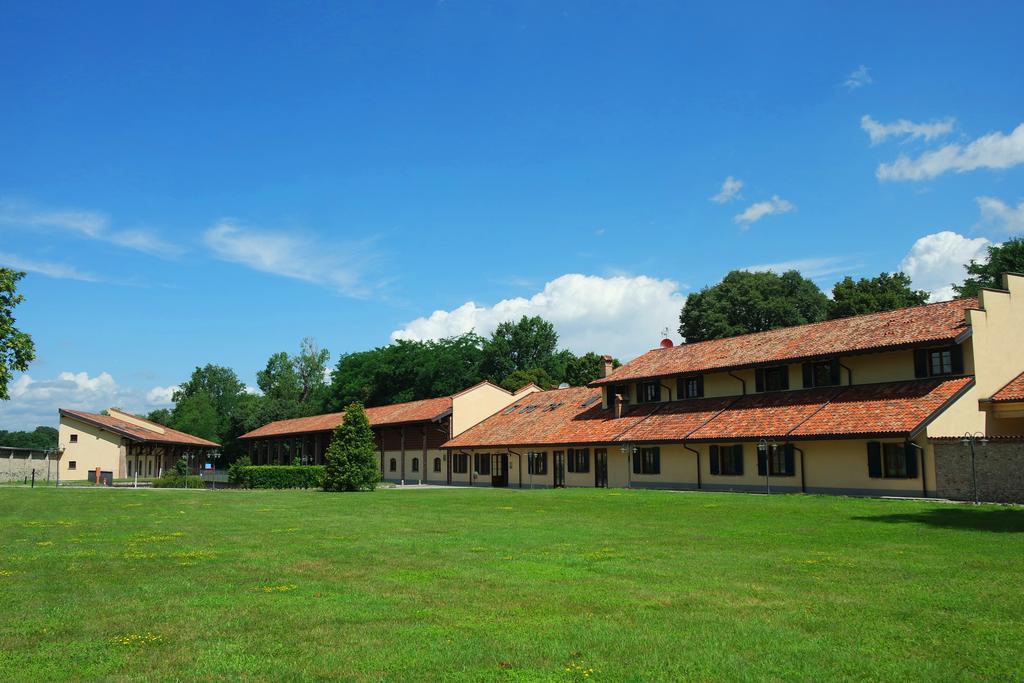 Country Hotel Castelbarco Vaprio dʼAdda Exterior foto